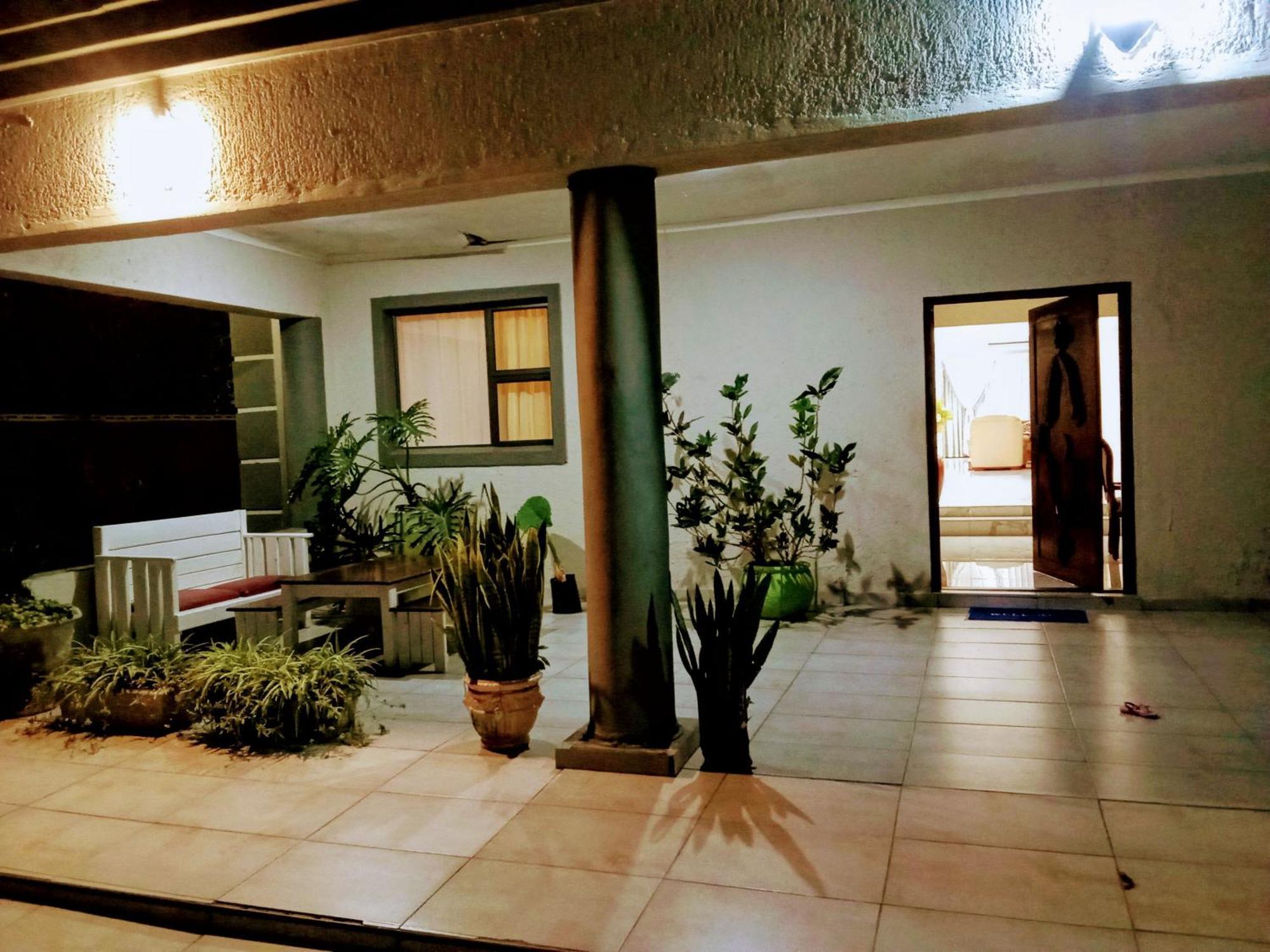 The Classic House B&B マンジニ エクステリア 写真